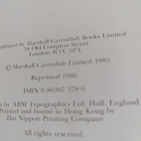 Collectors Cars/Generation of Post-War Classics (1986) Hardcover book - Picture 9 of 9